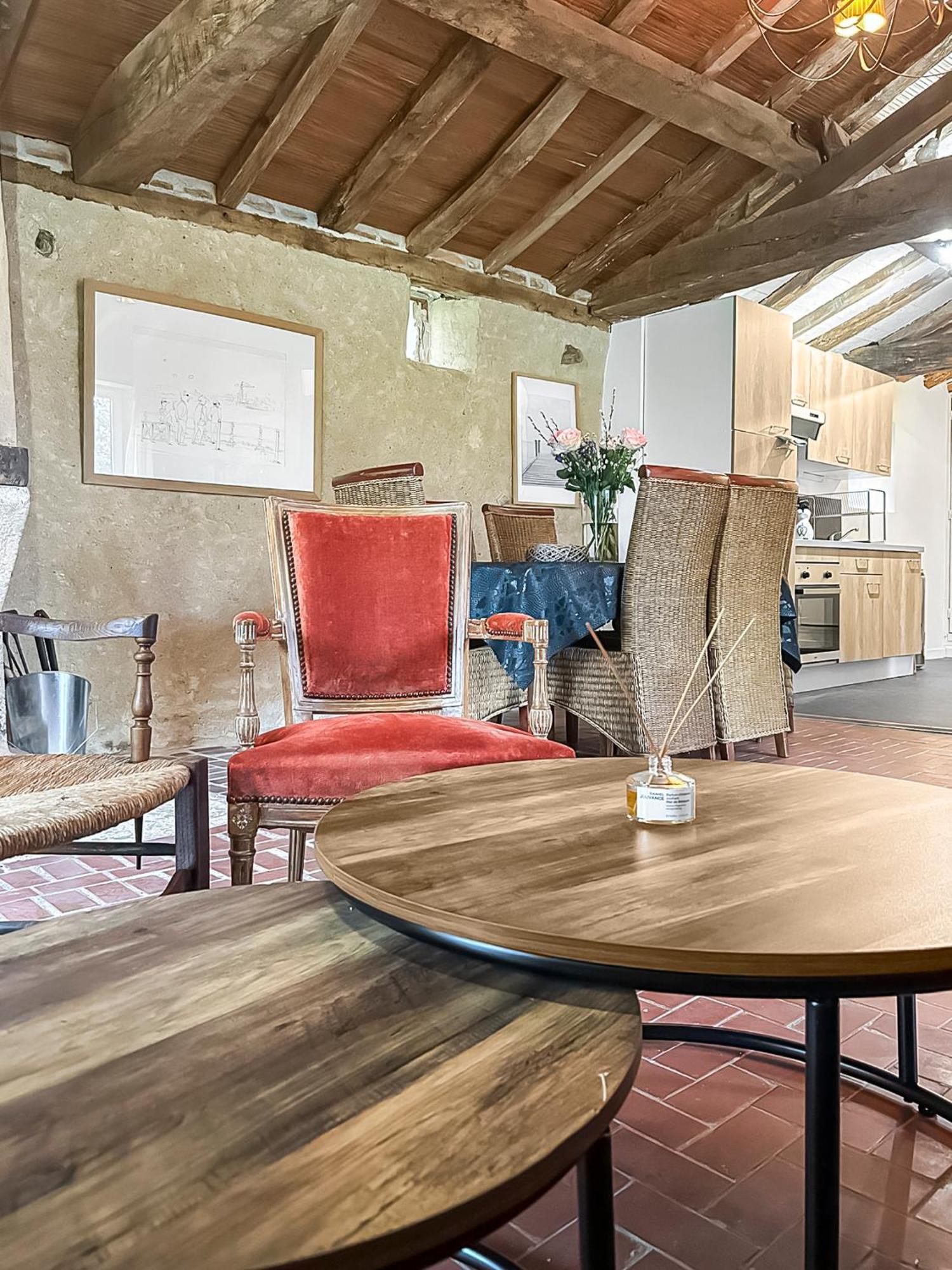 Le Clos Des Ecorcins - Terrasse - Parking Prive Saint-Amand-sur-Sevre Bagian luar foto